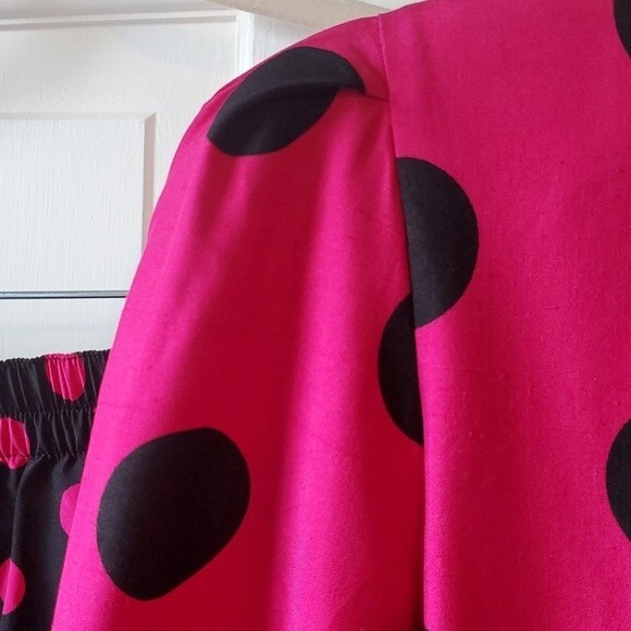 VINTAGE 80s SILK POLKA DOT SKIRT TOP SET PINK PUFF SLEEVE PEPLUM ELASTIC SIZE 10 - Picture 2 of 12